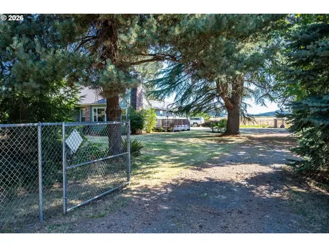 9800 SW Hillsboro Highway Hillsboro OR 97123