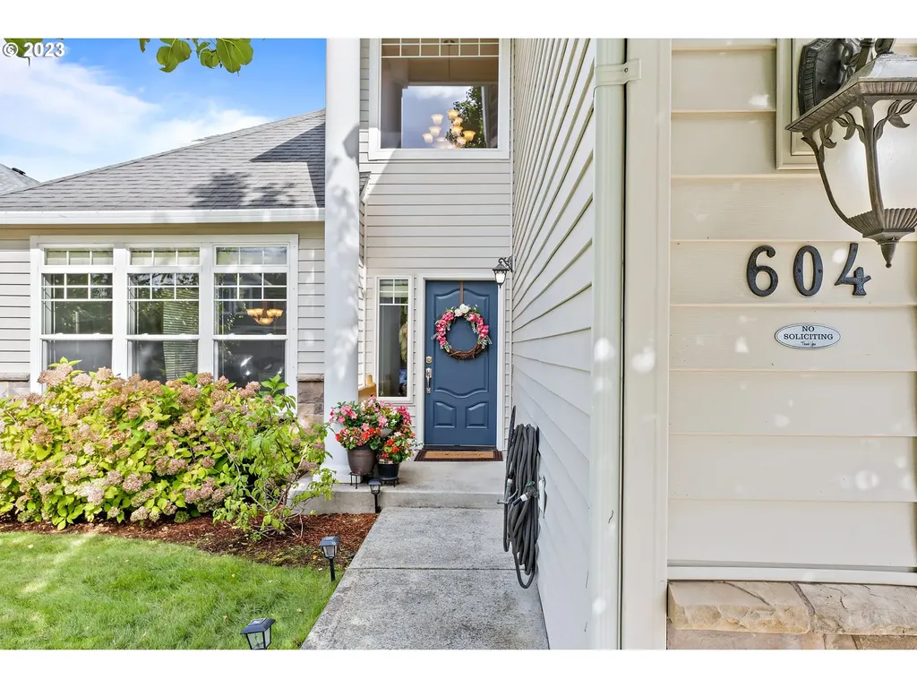604 N 22nd Court Ridgefield WA 98642