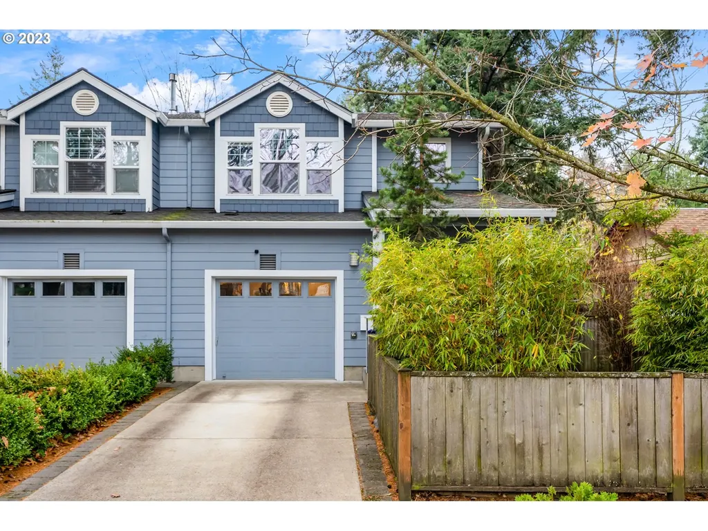2323 Se 77th Avenue Portland OR 97215