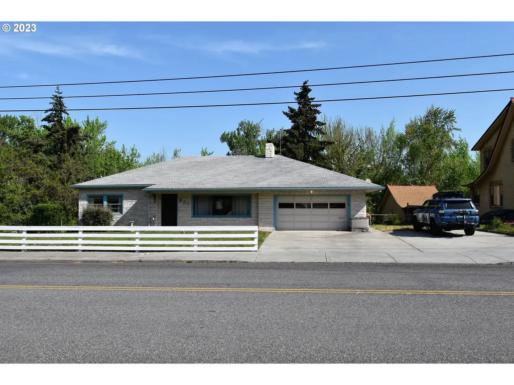 531 W 3rd Place The Dalles OR 97058