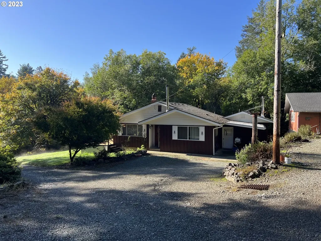 99831 S Bank Chetco River Road Brookings OR 97415