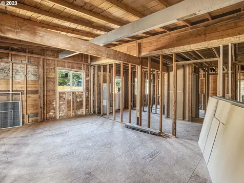 8001 Se 72nd Avenue Portland OR 97206