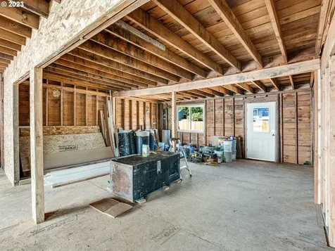 8001 Se 72nd Avenue Portland OR 97206