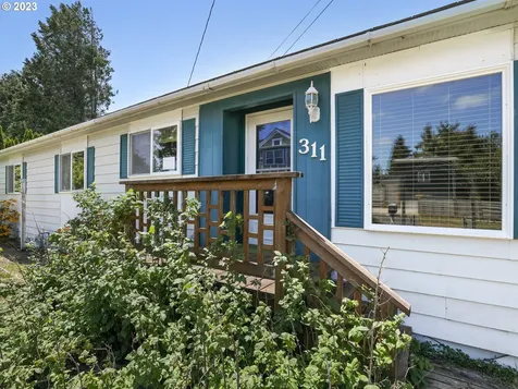311 Se Surf Avenue Lincoln City OR 97367