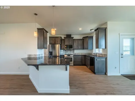 87142 Vesta Lane Bandon OR 97411