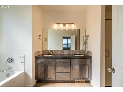 87142 Vesta Lane Bandon OR 97411