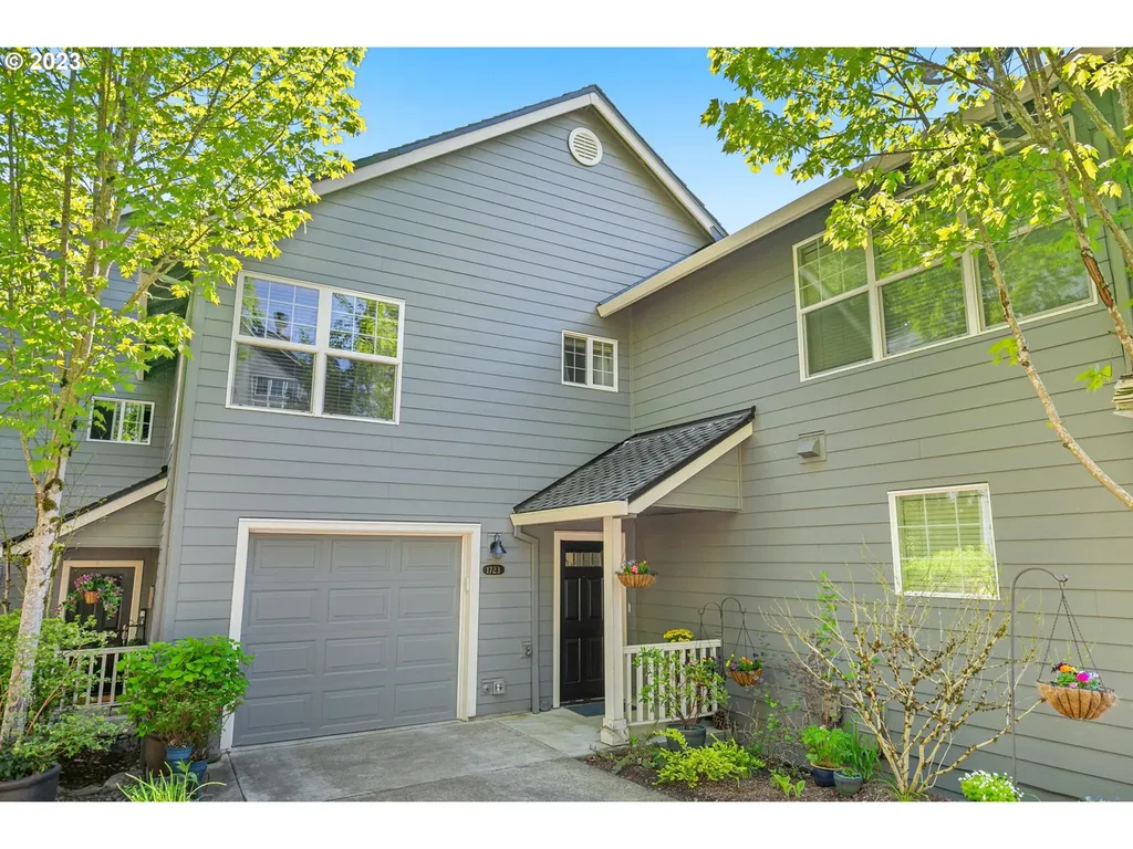 1723 Nw Miller Hill Court Portland OR 97229