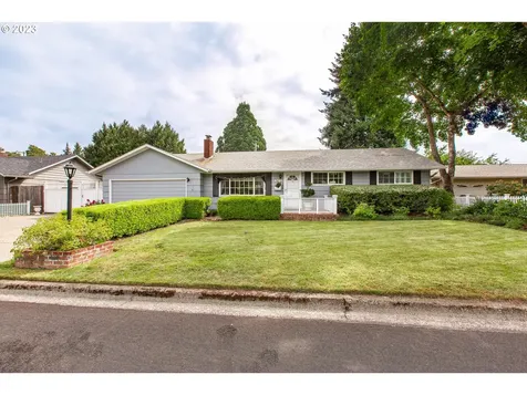 2727 Villa Way Springfield OR 97477
