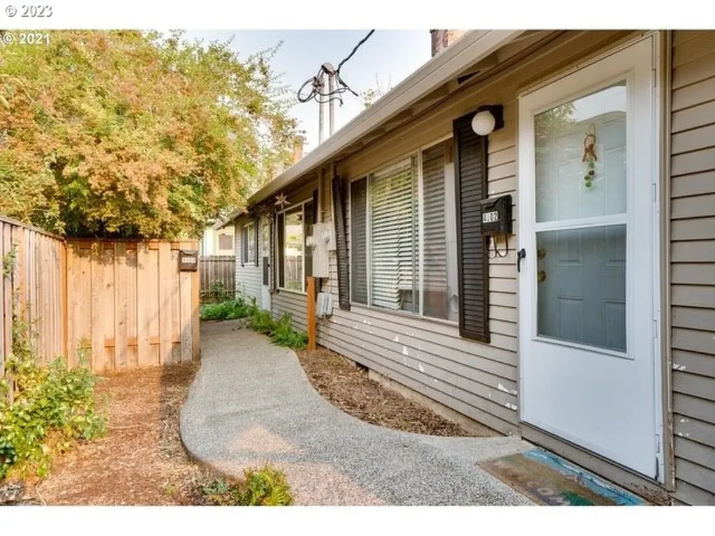 4902 Se 73rd Avenue Portland OR 97206