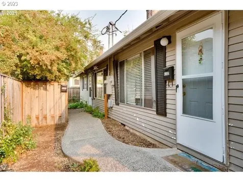 4902 Se 73rd Avenue Portland OR 97206
