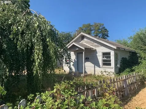 140 S 15th Street Springfield OR 97477