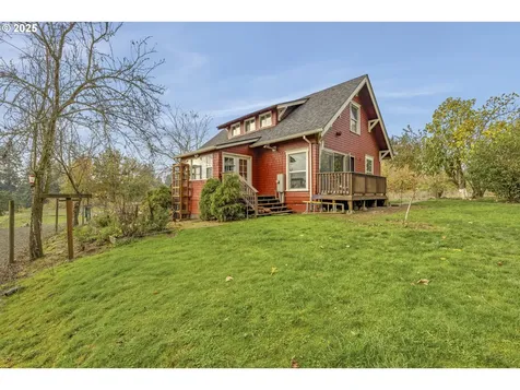 1824 NE Waterfront Street Newberg OR 97132