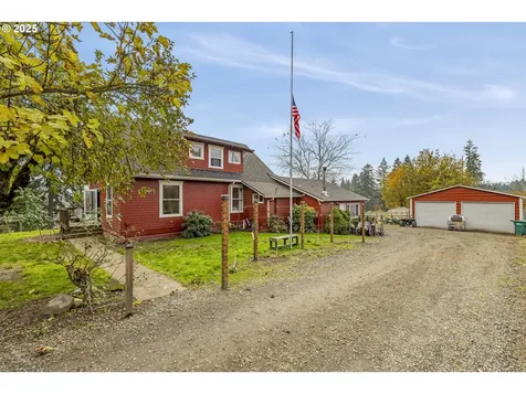 1824 NE Waterfront Street Newberg OR 97132