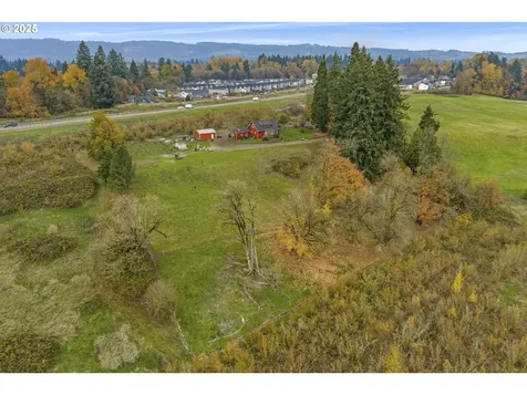 1824 NE Waterfront Street Newberg OR 97132