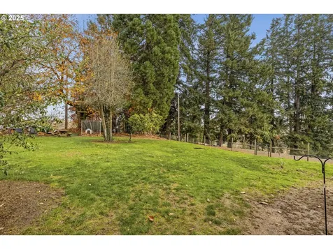 1824 NE Waterfront Street Newberg OR 97132