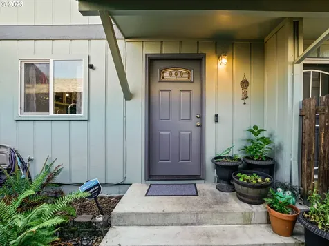 1836 Se Quail Circle Hillsboro OR 97123
