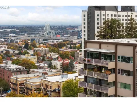 2323 SW Park Place Portland OR 97205