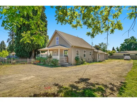 1180 Newberg Highway Woodburn OR 97071