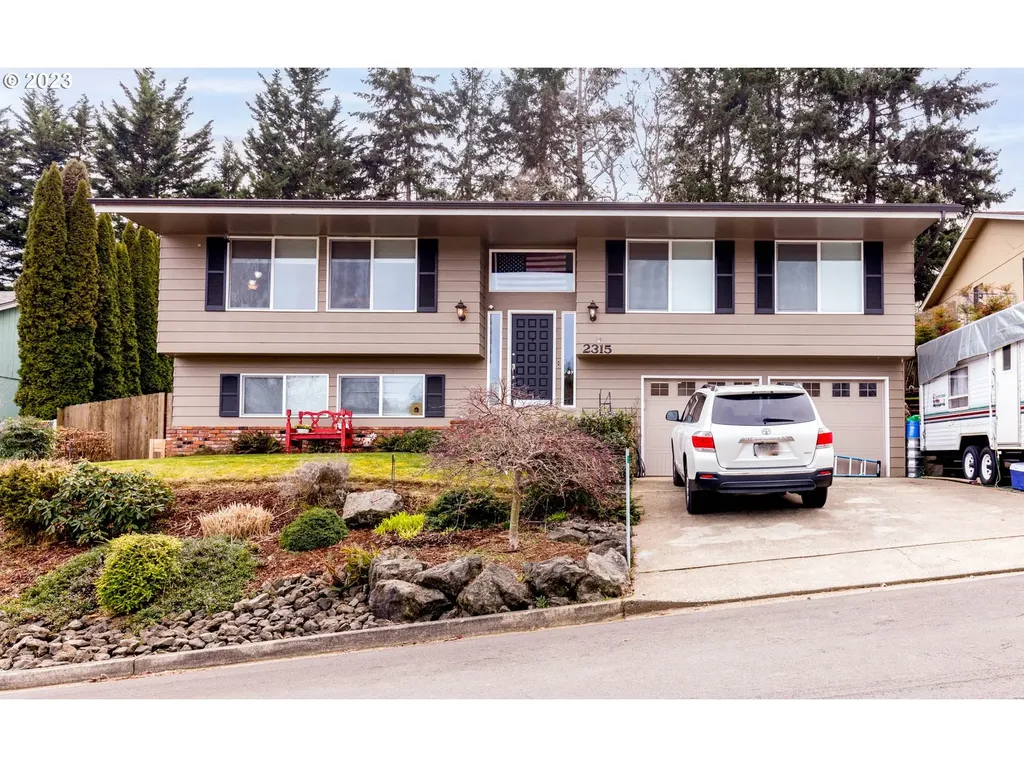 2315 Nw Canterbury Drive Roseburg OR 97471
