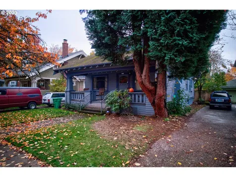 4222 Ne Glisan Street Portland OR 97213