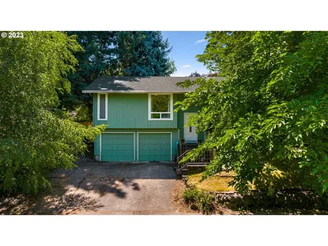 616 Se 40th Street Troutdale OR 97060