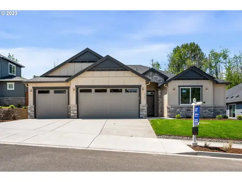 2301 S Royal Court Ridgefield WA 98642