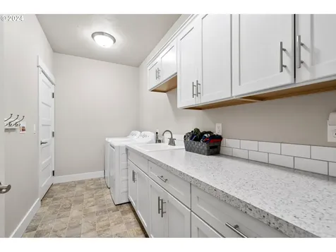 926 Sw Coyote Drive Hermiston OR 97838