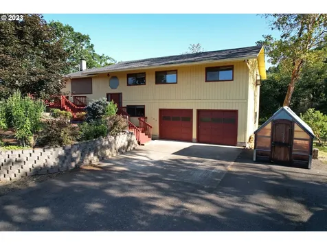 162 Estacata Place Roseburg OR 97471