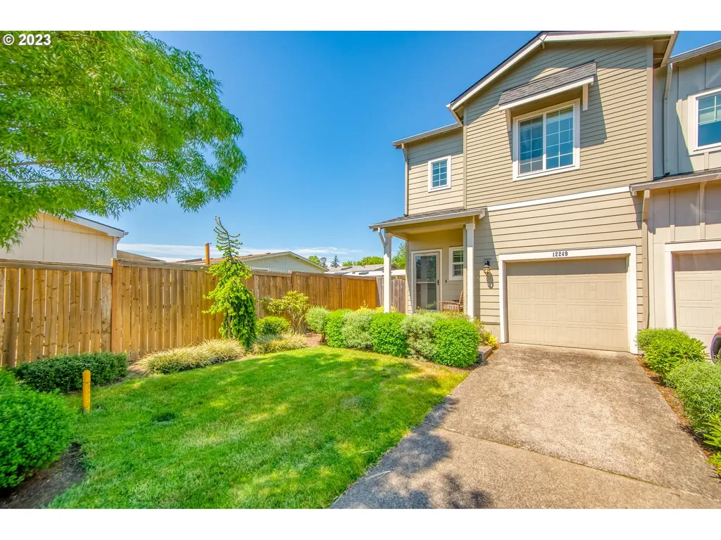 12249 Sw Pond Lane Portland OR 97224