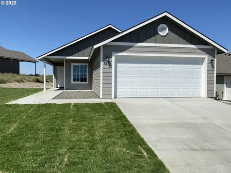 2810 High Desert Loop Umatilla OR 97882