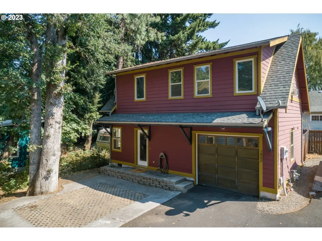 1402 Cross Creek Lane Hood River OR 97031