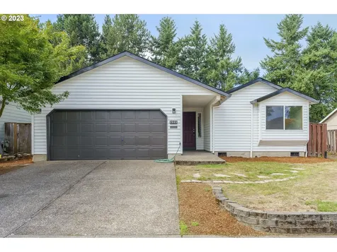 2045 Se 67th Avenue Hillsboro OR 97123
