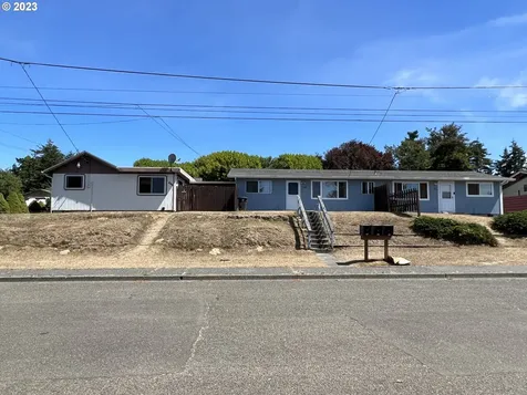 649 S Wall Street Coos Bay OR 97420
