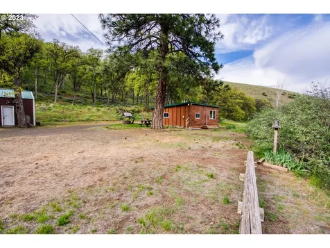 281 Oak Flat Road Goldendale WA 98620