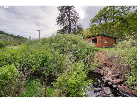 281 Oak Flat Road Goldendale WA 98620