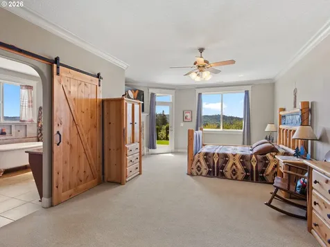 223 Southern Cross Lane Woodland WA 98674