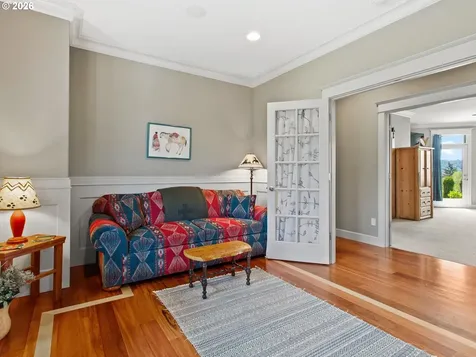 223 Southern Cross Lane Woodland WA 98674