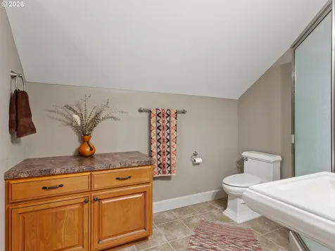 223 Southern Cross Lane Woodland WA 98674