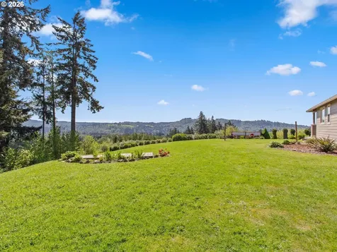 223 Southern Cross Lane Woodland WA 98674