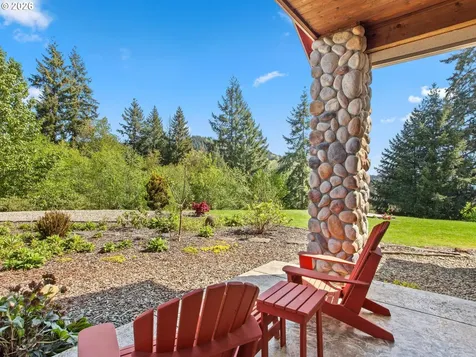 223 Southern Cross Lane Woodland WA 98674