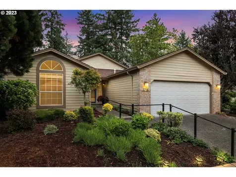 2715 Se Spyglass Drive Vancouver WA 98683