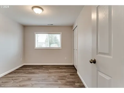 3794 W 18th Avenue Eugene OR 97402