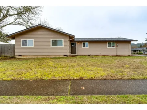 3794 W 18th Avenue Eugene OR 97402