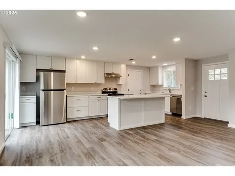 3794 W 18th Avenue Eugene OR 97402