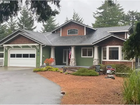 86244 Xylo Street Florence OR 97439