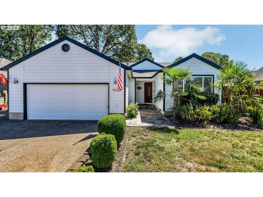 5862 Se Blossom Street Hillsboro OR 97123