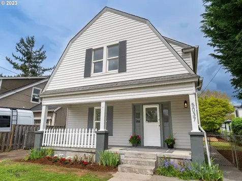 5037 Se Harold Street Portland OR 97206