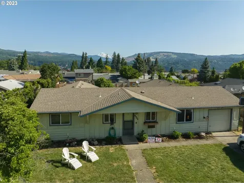 2238 Prospect Avenue Hood River OR 97031