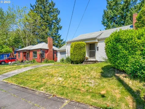 8521 Se Alder Street Portland OR 97216