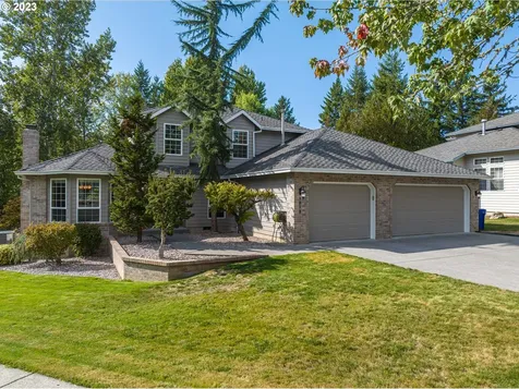 1073 Se Acacia Place Gresham OR 97080